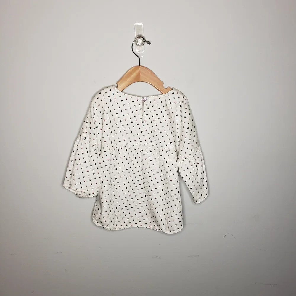 Gymboree Small 5-6 Girls Diamond Patterned Drop Shoulder Bell Sleeve Top